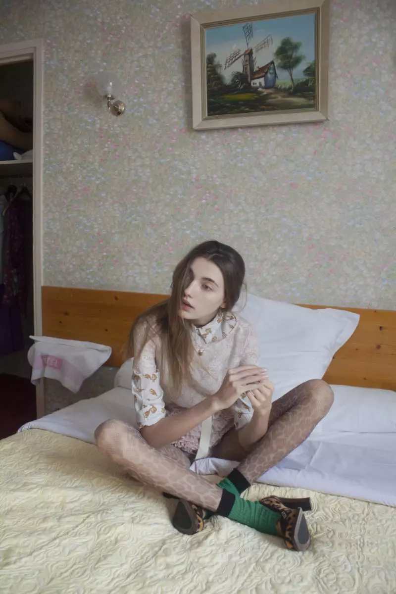 Alina Baikova by Karen Inderbitzen-Waller kuri No Magazine
