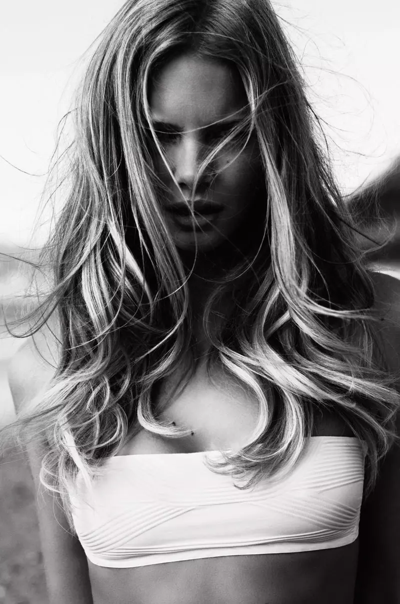 Princesse Tam Tam üzgüçülük paltarı 2010 üçün Marloes Horst