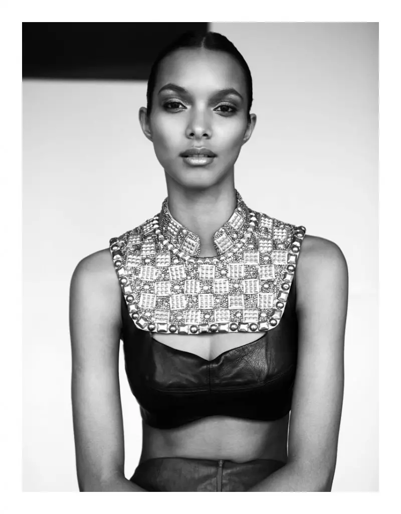 萊斯·里貝羅 (Lais Ribeiro) 在 Jurij Treskow 的圖像中驚呆了