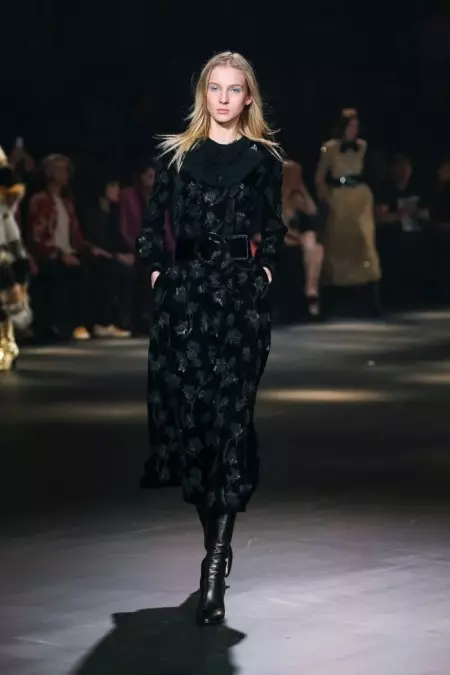 Восень 2016 года Saint Laurent падтрымлівае вібры 70-х