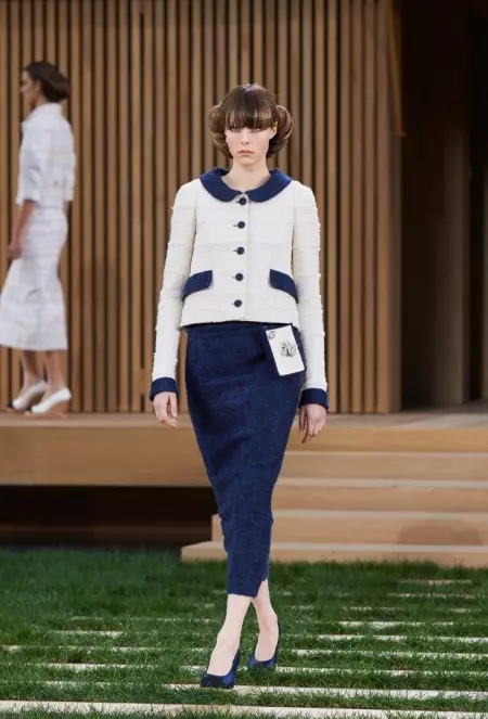 Chanel vai tranquila para a alta costura da primavera de 2016