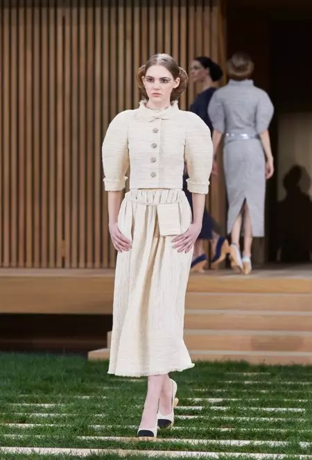 Chanel geet roueg fir Fréijoer 2016 Couture