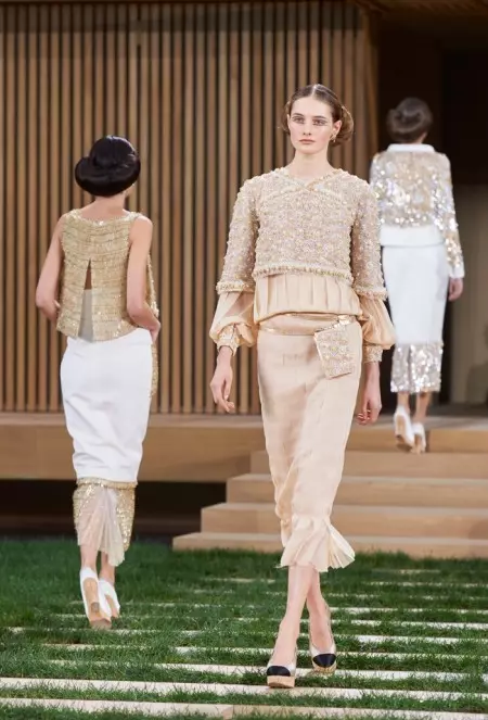 Chanel Goes Tranquil សម្រាប់និទាឃរដូវឆ្នាំ 2016 Couture