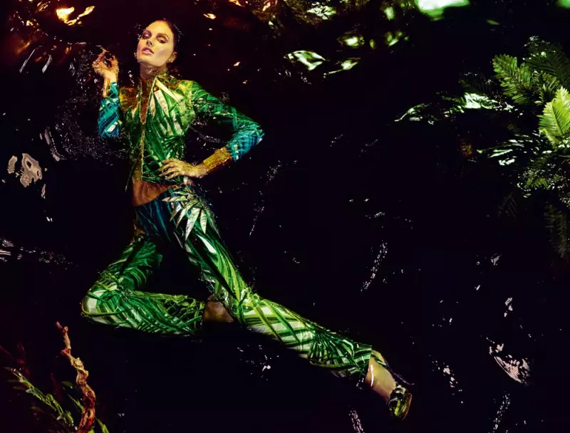 Patricia van der Vliet Floats mo Gizia's Spring 2013 Campaign