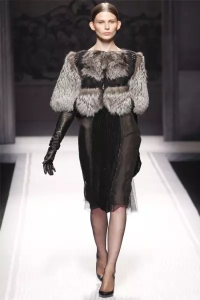 Alberta Ferretti Fall 2012 | မီလန်ဖက်ရှင်ရက်သတ္တပတ်