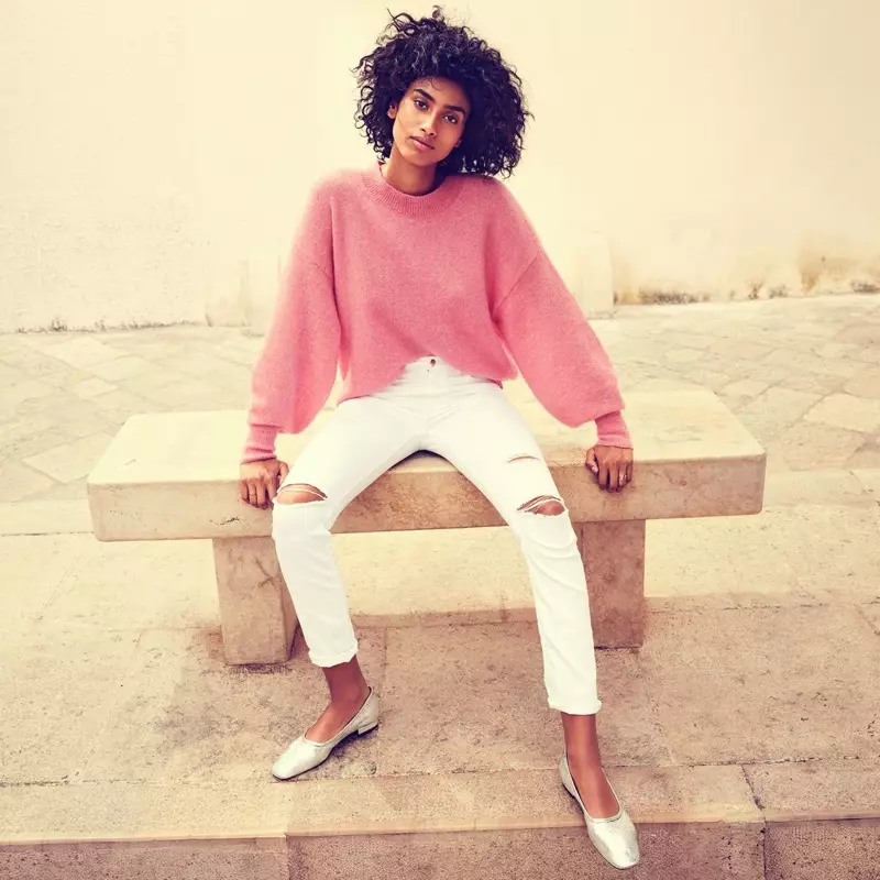 H&M Knit Mohair-Blend Sweater, කෙට්ටු සාමාන්‍ය ජීන්ස් සහ පහත් විලුඹ පොම්ප