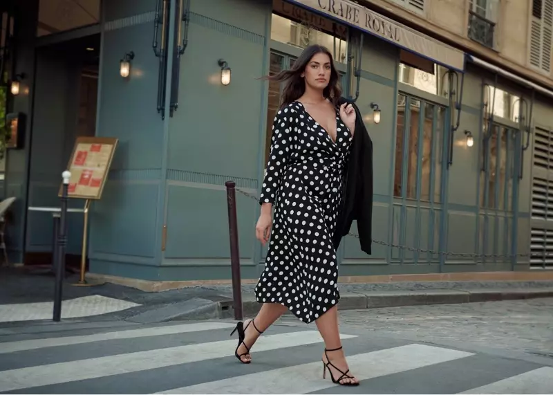 Lorena Duran protagoniza Violeta by Mango Les Rues de la Mode lookbook outono-inverno 2019