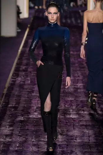 Atelier Versace fait de la haute couture Body-Con pour le défilé automne 2014