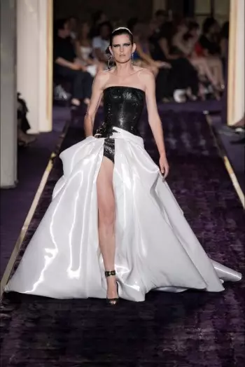 Atelier Versace прави Body-Con Haute Couture за шоуто есен 2014