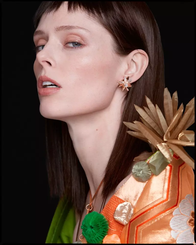 Coco Rocha guzoro na Jean Paul Gaultier maka Harper's Bazaar Ukraine