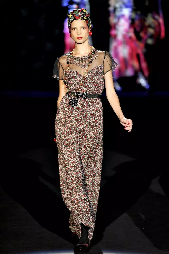 Anna Sui Spring 2012 | နယူးယောက်ဖက်ရှင်ရက်သတ္တပတ်