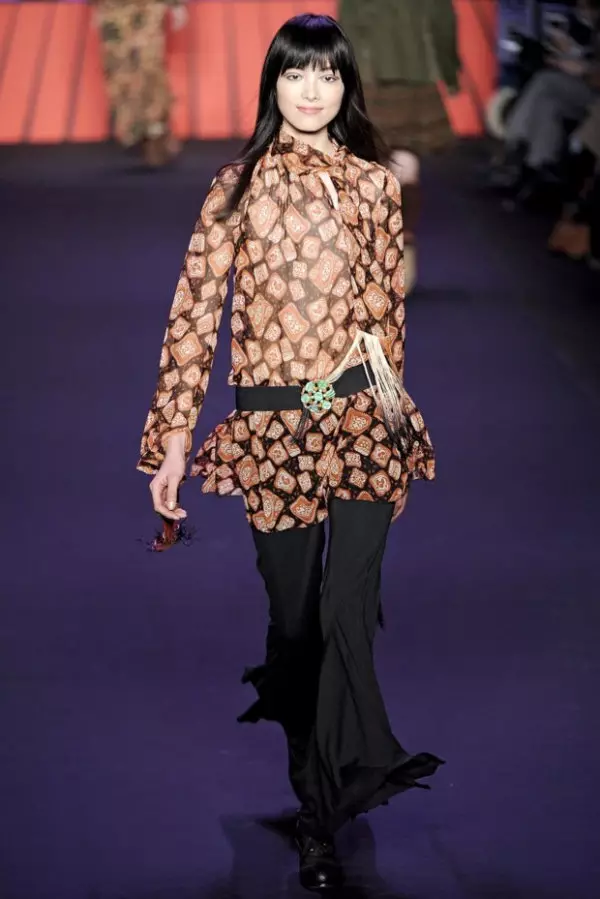 Anna Sui toamna 2011 | Săptămâna Modei din New York