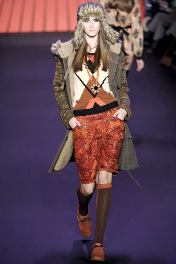 Anna Sui Autunno 2011 | Settimana della moda di New York