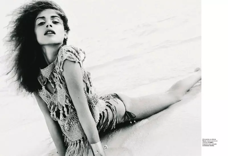 Harper's Bazaar Spain 2011년 7월/8월을 위한 Nico의 Elisa Sednaoui