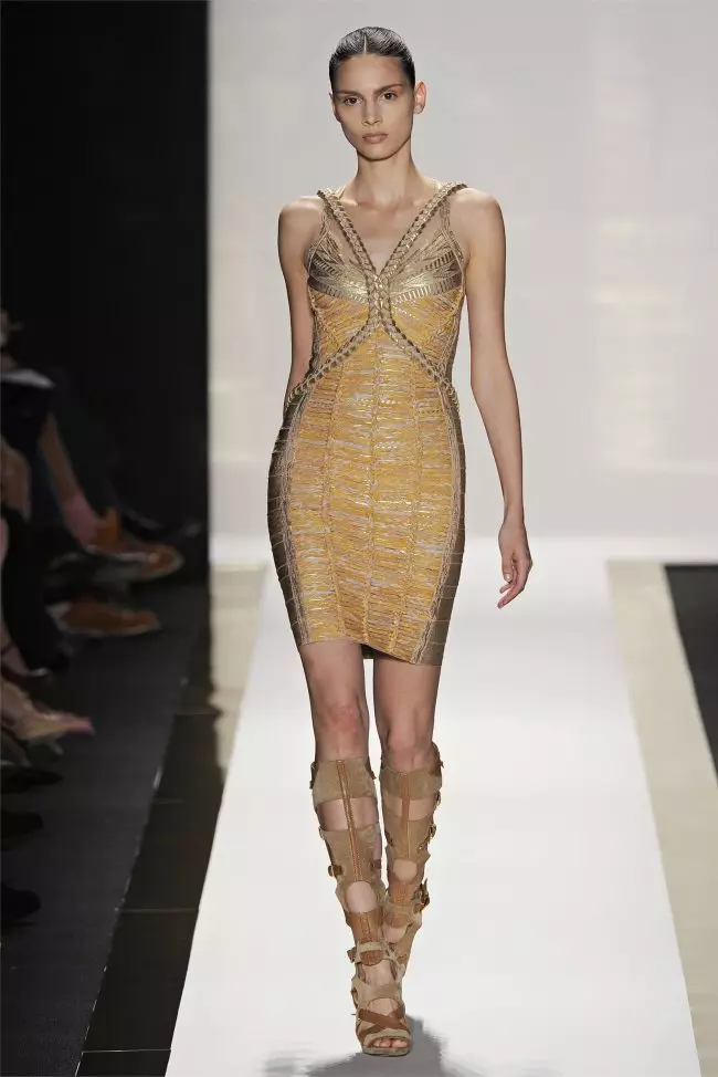 Herve Leger از میکس ازریا اسپرنگ 2012 | نیویارک فیشن ویک