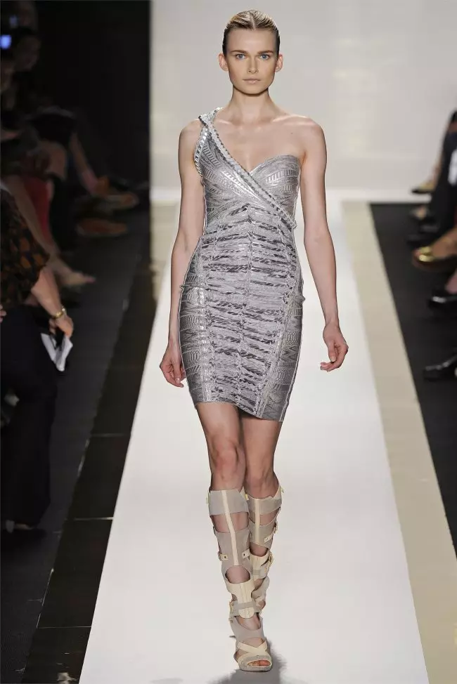 Herve Leger oleh Max Azria Spring 2012 | Pekan Mode New York