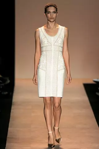 Hervé Leger le Max Azria Earrach 2011 | Seachtain Faisin Nua Eabhrac