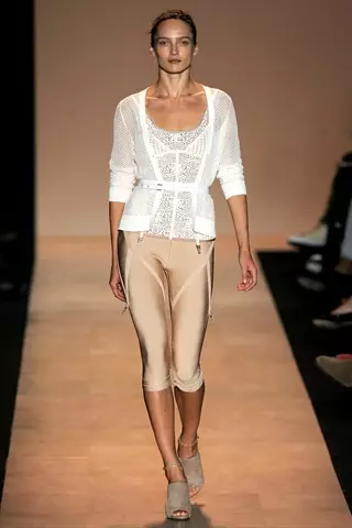 Herve Leger oleh Max Azria Spring 2011 | Minggu Fesyen New York