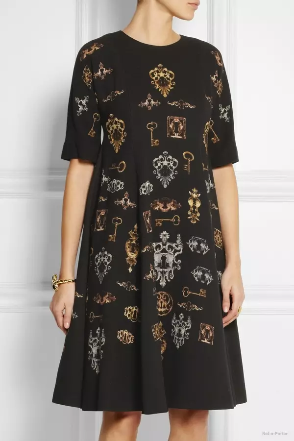 Dolce & Gabbana Printed stretch-wool crepe tiab muaj nyob ntawm Net-a-Porter rau $ 3,497