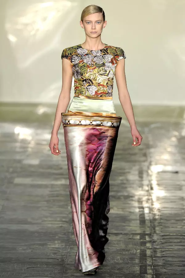 Mary Katrantzou 가을 2011 | 런던 패션 위크