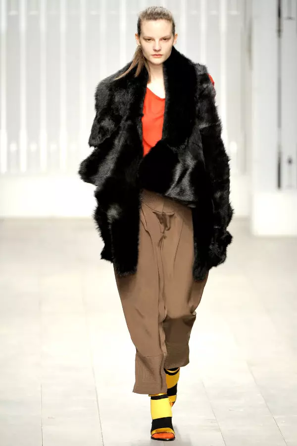 Jaeger Fall 2011 | London moda hepdeligi