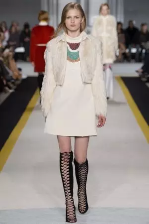 Giambattista Valli: Reka tubone Groovy hamwe nayo