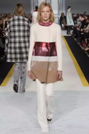 Giambattista Valli: Pojďme s tím Groovy