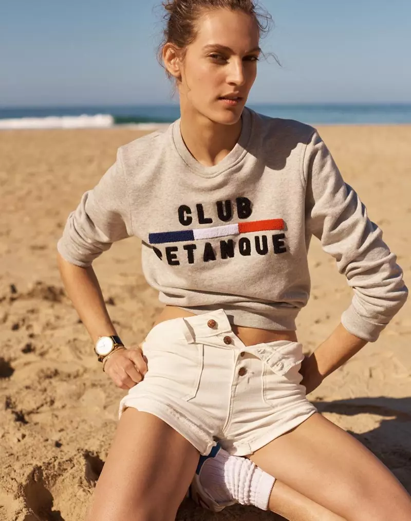 Club Petanque Sweatshirt, High-Rise Denim Boyshorts: Button-Through Edition en The Horse Original Watch