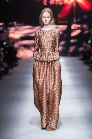 Alberta Ferretti Fall/Xitwa 2015