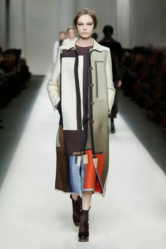 fendi-outono-inverno-2015-desfile-34