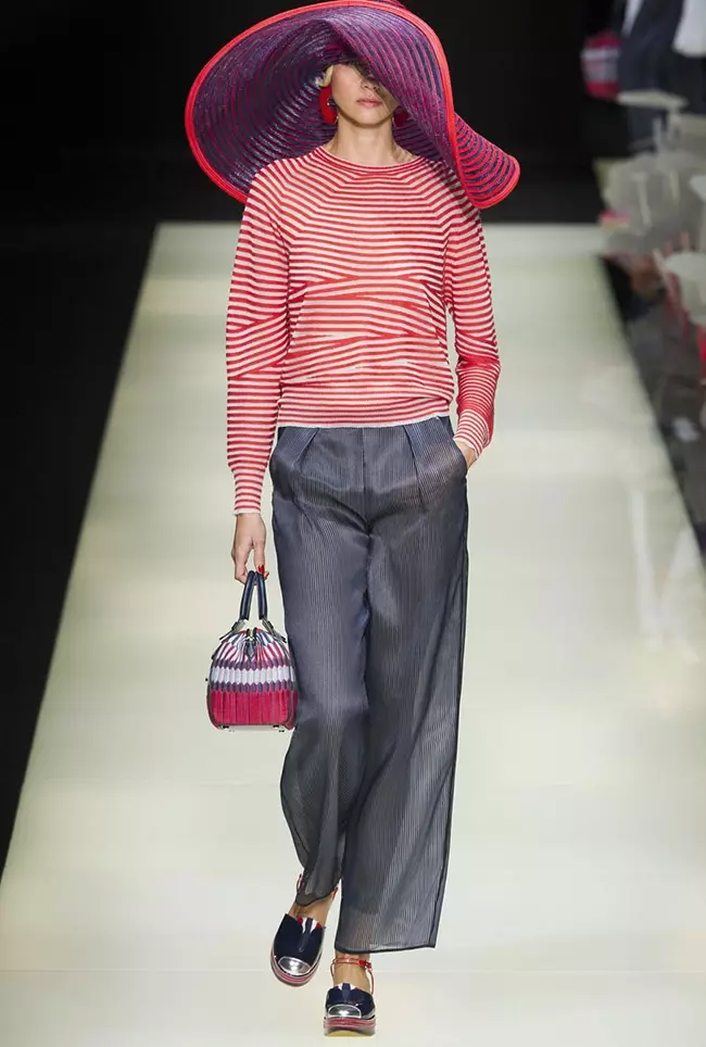 Giorgio Armani Spring 2016 | Milan Fashion Week