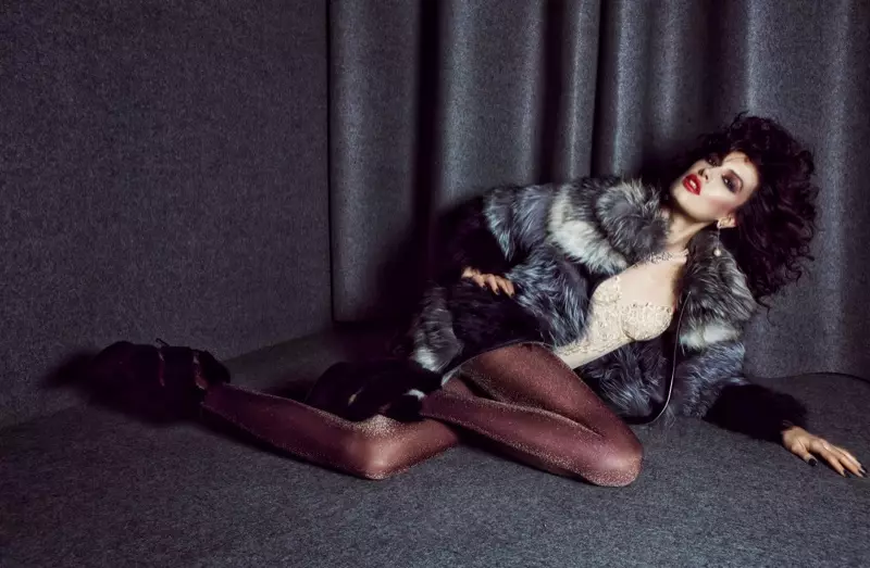 Fur-Lingerie-Bazaar-Editorial09