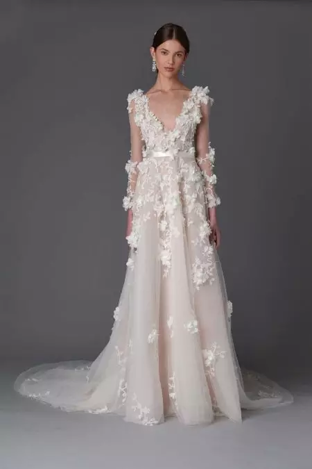 Marchesa Bridal Amapanga Zovala Za Diaphanous ku Spring 2017