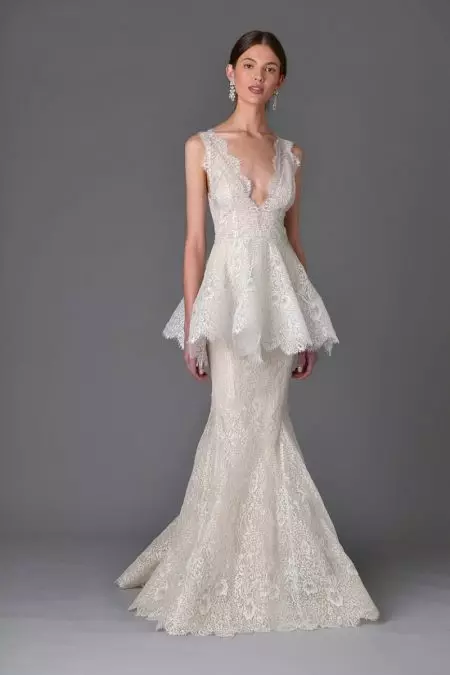 Marchesa Bridal na-eme uwe akwa Diaphanous maka oge opupu ihe ubi 2017