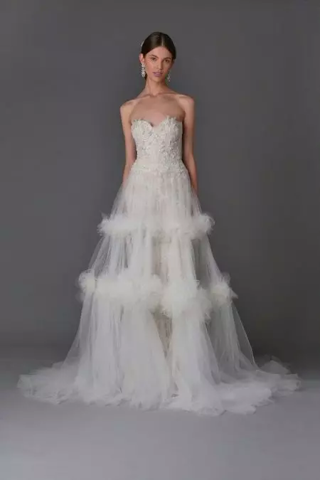 Marchesa Bridal doet doorschijnende jurken voor de lente van 2017