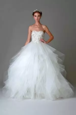 Marchesa Bridal brilla para el otoño de 2016