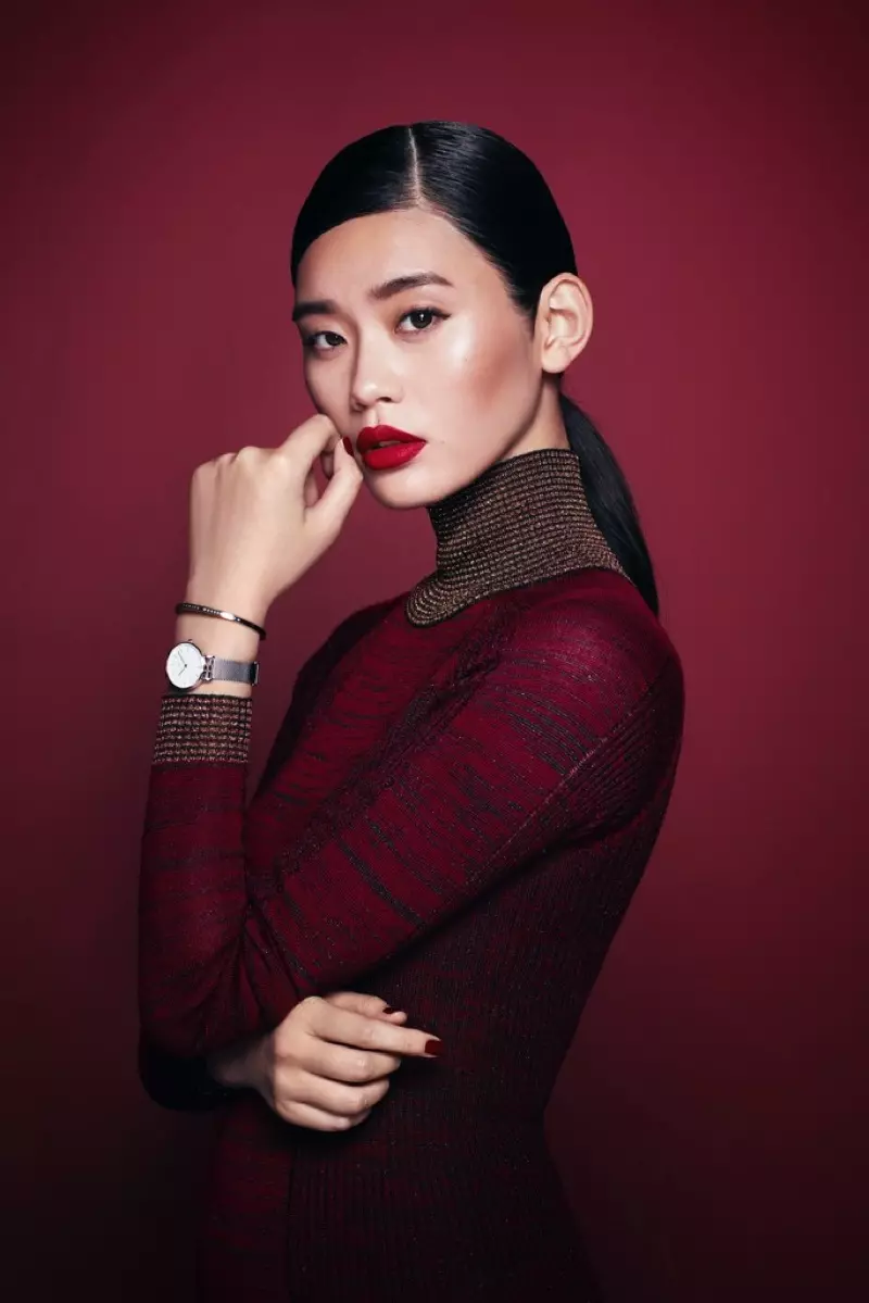 Ming Xi protagoniza la campaña Holiday 2017 de Daniel Wellington