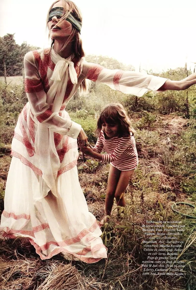 Sasha Pivovarova oleh Mikael Jansson untuk Vogue Paris November 2010