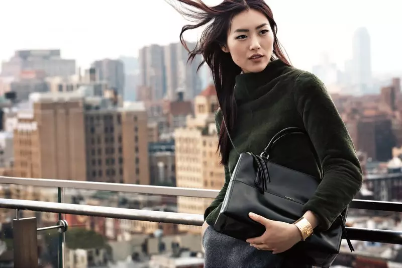 Karlie Kloss og Liu Wen leika í Coach Haustherferð 2013 eftir Craig McDean