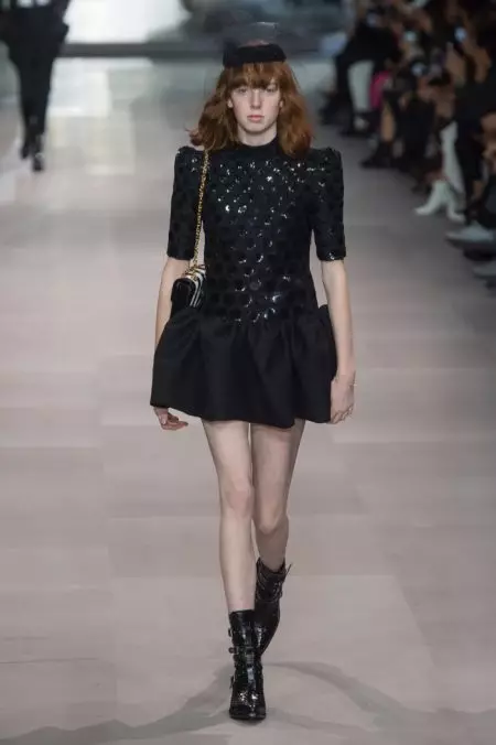 Hedi Slimane o Etsa Letšoao la Hae le Celine Spring 2019