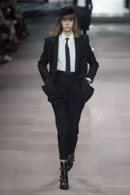 Hedi Slimane wuxuu ku calaamadeeyay Celine Spring 2019