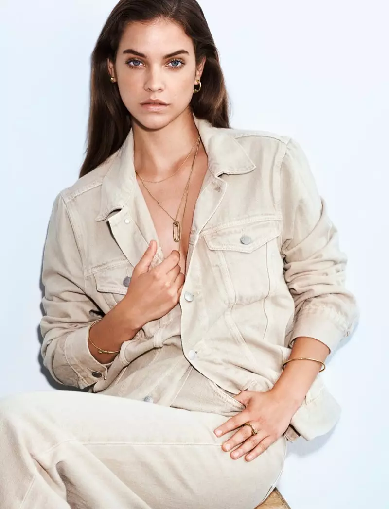 Model Barbara Palvin ngarepake kampanye Pilgrim Jewellery musim semi-musim panas 2018