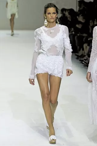 Dolce & Gabbana mùa xuân 2011 | Tuần lễ thời trang Milan