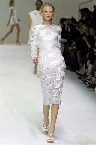 Dolce & Gabbana Frühjahr 2011 | Mailänder Modewoche