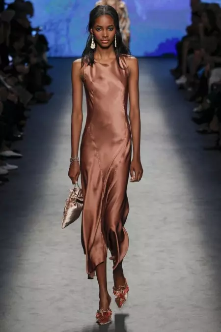 Alberta Ferretti tiba 2016 | Milan Fashion Week