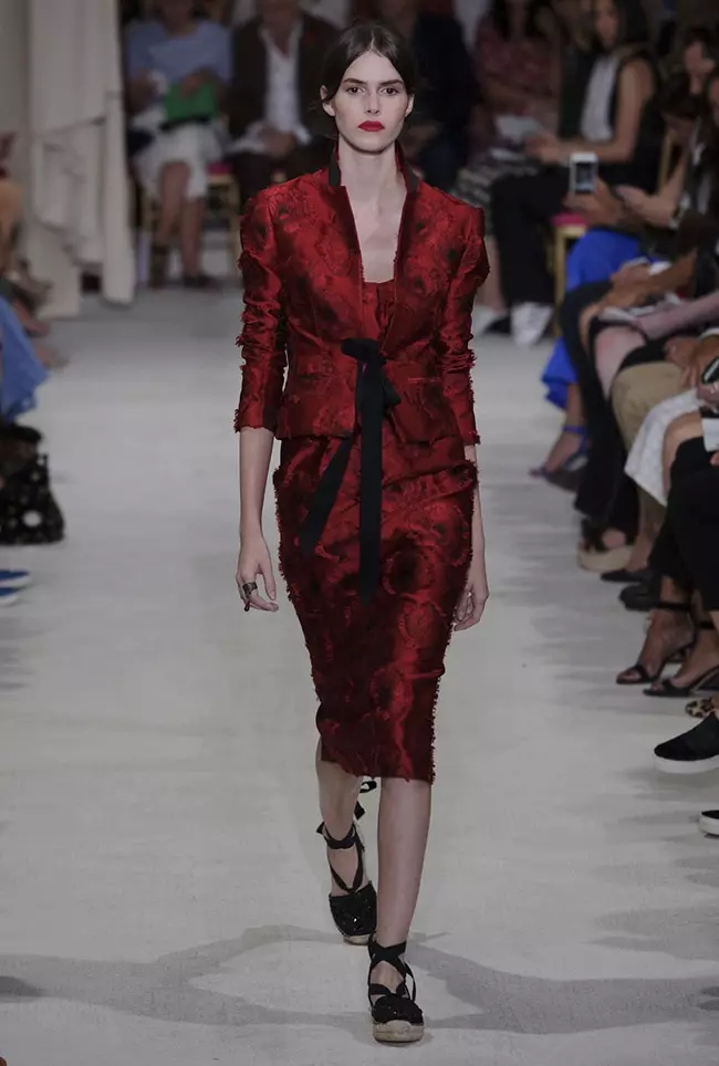 Oscar De La Renta 2016ko udaberria | New Yorkeko Moda Astea