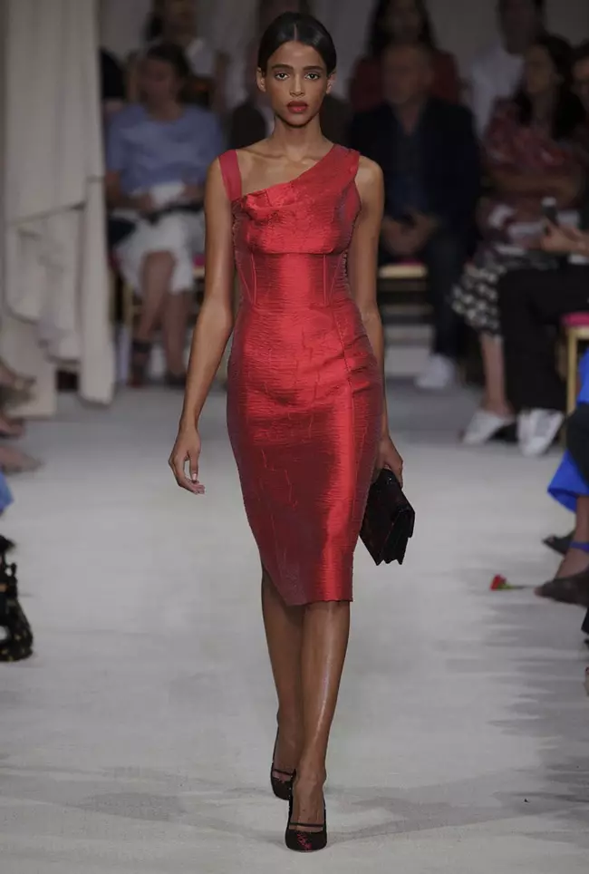 Oscar De La Renta Impeshyi 2016 | Icyumweru cyimyambarire ya New York