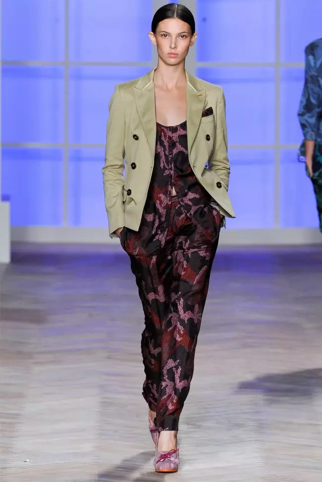 Tommy Hilfiger Spring 2012 | New York Fashion Week