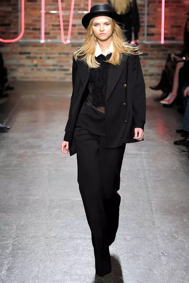 DKNY Herbst 2011 | New Yorker Modewoche