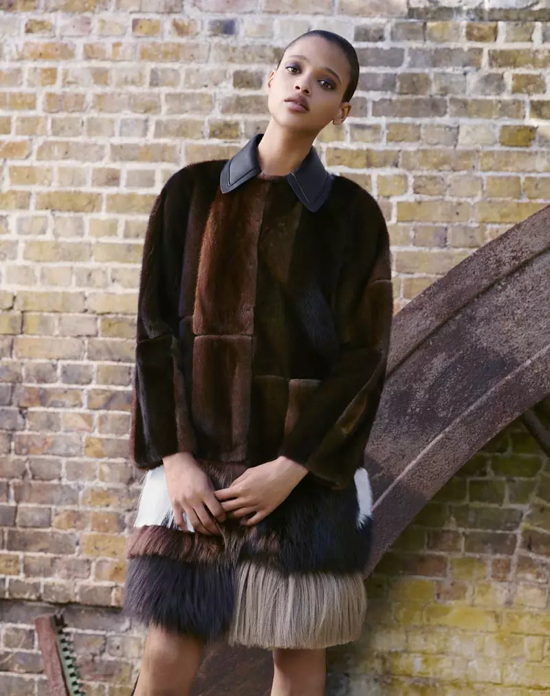 Aya modeli Fendi patchwork bunda